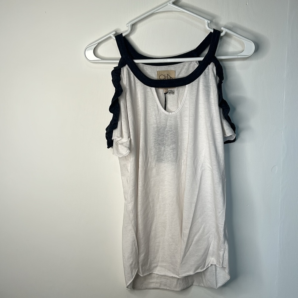 Chaser Open Cold Shoulder Raglan Cutout Cutouts Ruffle Strappy Baseball Tee NWT - Picture 5 of 7